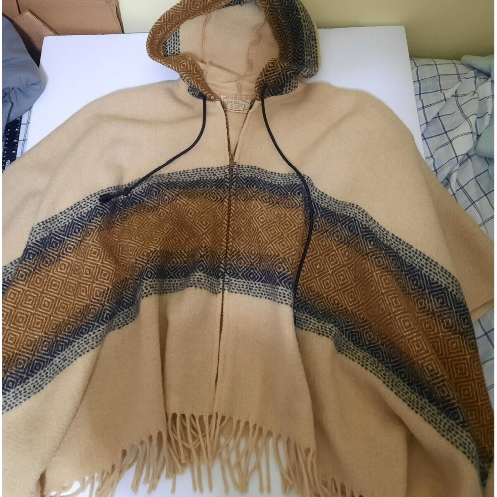 Country Place Vintage Wool Zip Hooded Poncho Tan Brown Black Geometric Aztec
